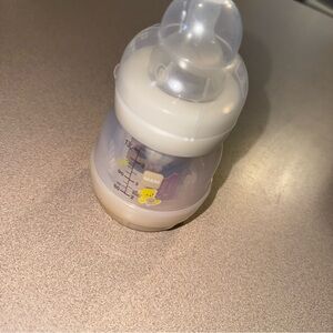 Mam anti colic bottle 4oz